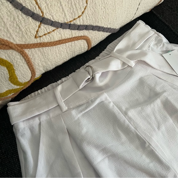 NWT Nordstrom Abound white belted pleat high waisted shorts Large - Picture 5 of 10